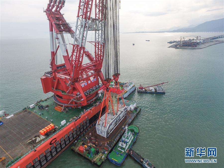 港珠澳大橋2臺康明斯發(fā)電機組